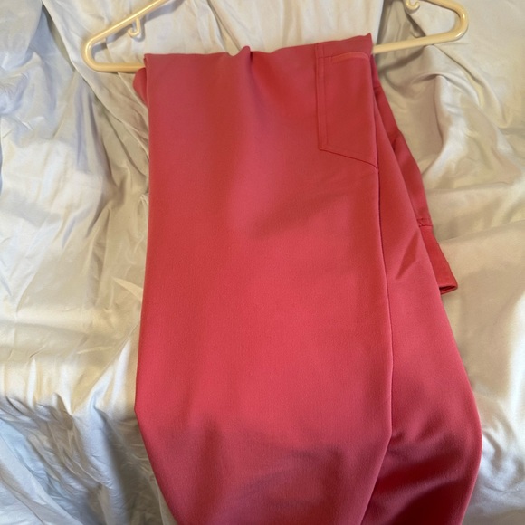 FIGS scrubs set - Picture 3 of 3